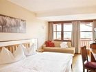 фото отеля Thermenhotel Kowald an der Therme Loipersdorf