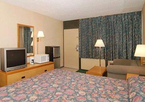 фото отеля Econo Lodge Altoona (Pennsylvania)
