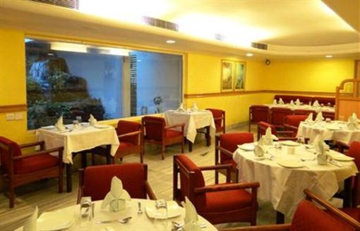 фото отеля Mass Hotel Puducherry