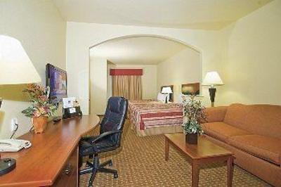 фото отеля Sleep Inn & Suites at Six Flags