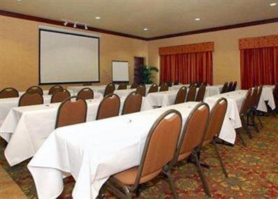 фото отеля Sleep Inn & Suites at Six Flags