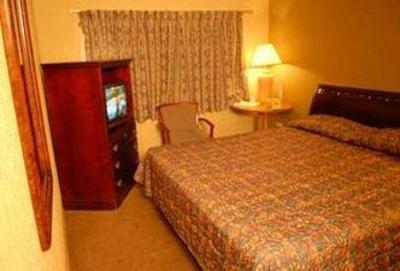 фото отеля Midway Inn Chicago