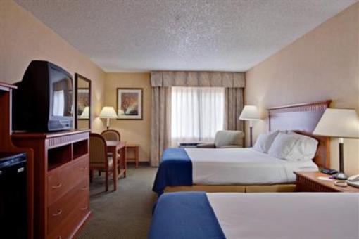 фото отеля Holiday Inn Express Colton
