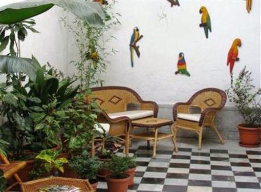 фото отеля Los Jardines Colgantes de Babilonia Hostel Montevideo