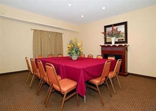 фото отеля Quality Inn & Suites Batavia-Darien Lake