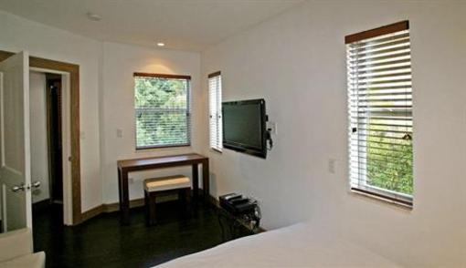 фото отеля Met Aparthotel Miami Beach