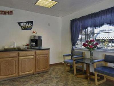 фото отеля Travelodge Highway 41 Fresno