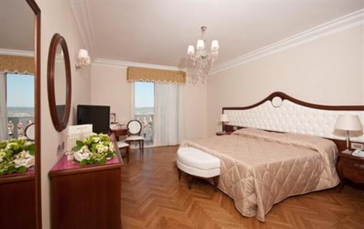 фото отеля Grand Hotel Italia