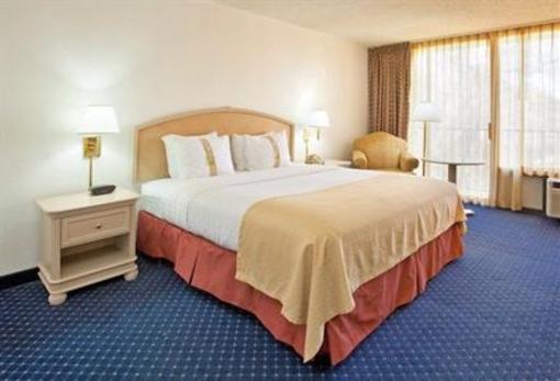 фото отеля Holiday Inn Canyon de Chelly