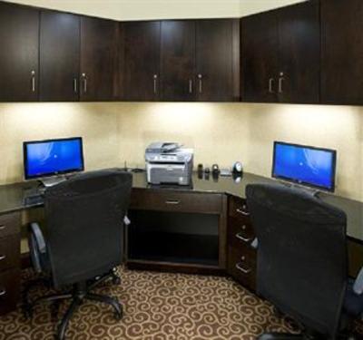 фото отеля Hampton Inn & Suites Rochester - North