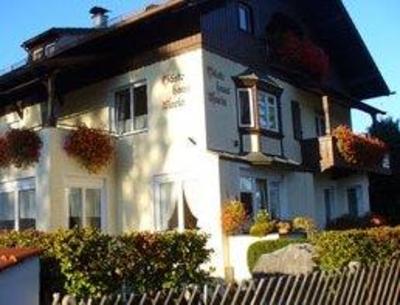 фото отеля Gästehaus Maria Garmisch-Partenkirchen