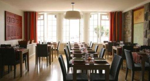 фото отеля Hotel Du Centre Chez Janie Roscoff