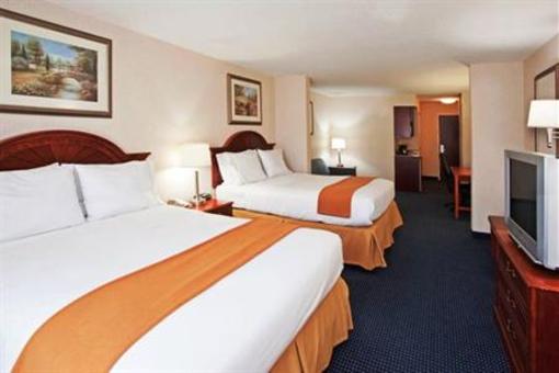 фото отеля Holiday Inn Express Cleveland-Richfield