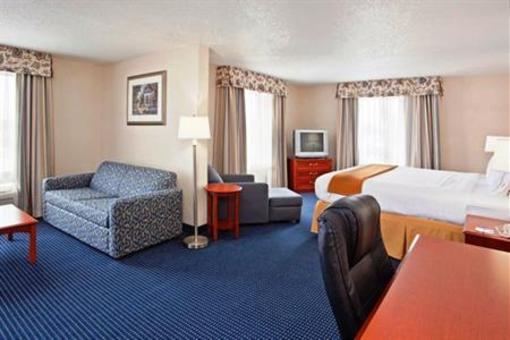 фото отеля Holiday Inn Express Cleveland-Richfield