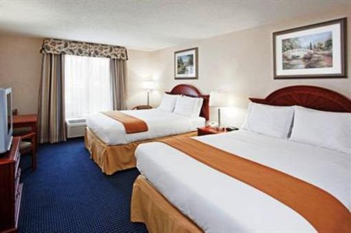фото отеля Holiday Inn Express Cleveland-Richfield