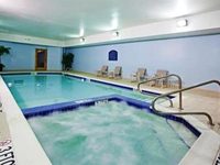 Holiday Inn Express Cleveland-Richfield
