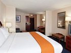 фото отеля Holiday Inn Express Cleveland-Richfield