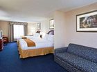 фото отеля Holiday Inn Express Cleveland-Richfield