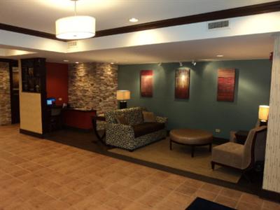 фото отеля Holiday Inn Express Hotel & Suites Algonquin