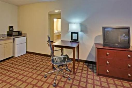 фото отеля Holiday Inn Express Hotel & Suites Algonquin