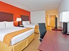 фото отеля Holiday Inn Express Hotel & Suites Algonquin