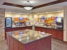 фото отеля Holiday Inn Express Hotel & Suites Algonquin