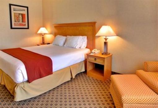 фото отеля Holiday Inn Express Hotel & Suites San Diego Otay Mesa