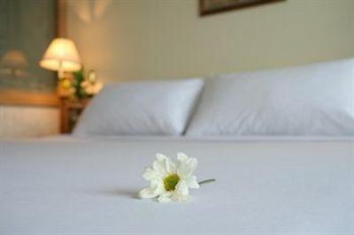 фото отеля Louis Tavern Hotel Bangkok