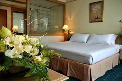 фото отеля Louis Tavern Hotel Bangkok