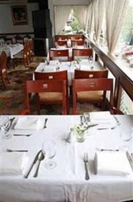 фото отеля Louis Tavern Hotel Bangkok