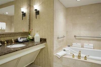 фото отеля The Westin Riverwalk