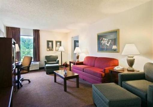 фото отеля Hampton Inn Pickwick Dam Counce