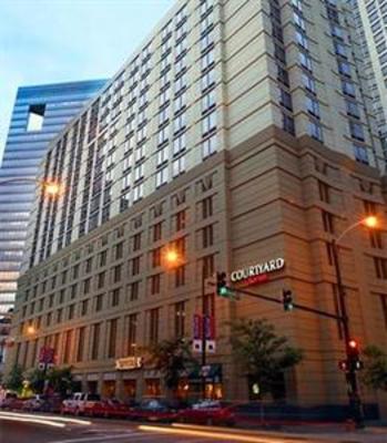 фото отеля Courtyard by Marriott Chicago Downtown
