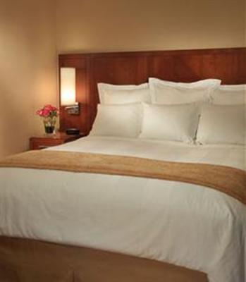 фото отеля Courtyard by Marriott Chicago Downtown