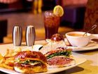фото отеля Courtyard by Marriott Chicago Downtown