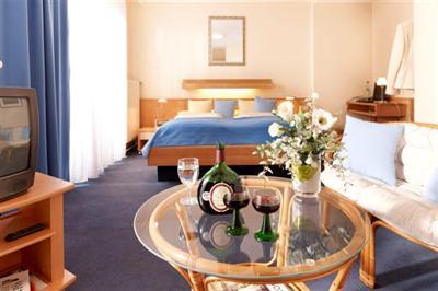 фото отеля Hotel Franziskaner Würzburg