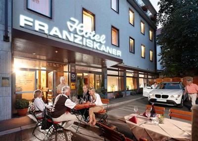 фото отеля Hotel Franziskaner Würzburg