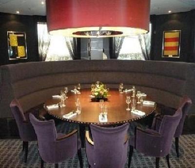 фото отеля Brooklands Hotel Weybridge