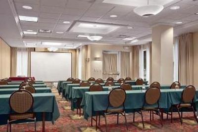 фото отеля Hilton Garden Inn Syracuse