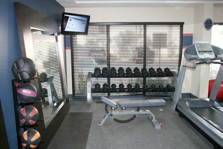 фото отеля Hampton Inn Airport Monterrey