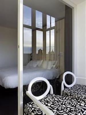 фото отеля Hotel Moure