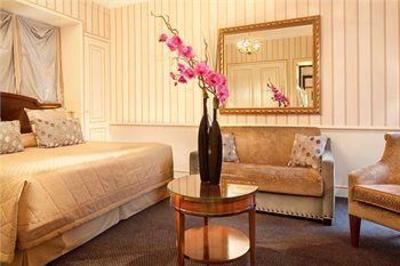 фото отеля Hotel Napoleon Paris