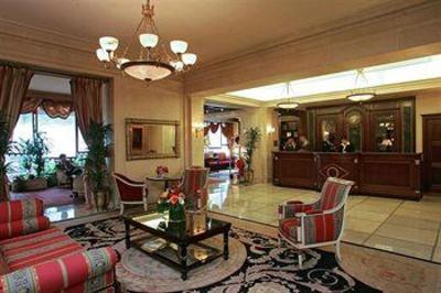 фото отеля Hotel Napoleon Paris