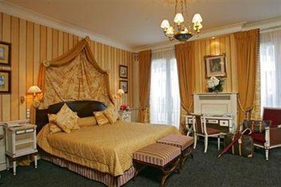 фото отеля Hotel Napoleon Paris