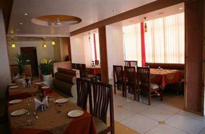 фото отеля Hotel Shri Ram Excellency