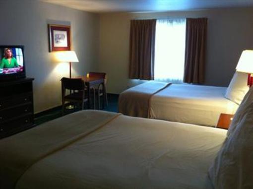 фото отеля Eagle Lodge & Suites