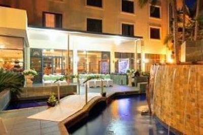 фото отеля Diana Plaza Hotel