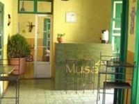 hostel arlequin