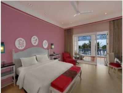 фото отеля Mayfair Palm Beach Resort