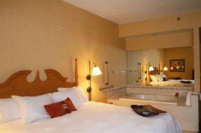 фото отеля Hampton Inn Olean